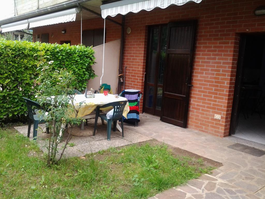 Villetta Rossini Appartamento Da Condividere Con Me Luciano Servizio Ospiti Taxi Driver Navetta No Wifi 2 Camera Da Letto Per 5 Persone Valbrembo Exterior foto